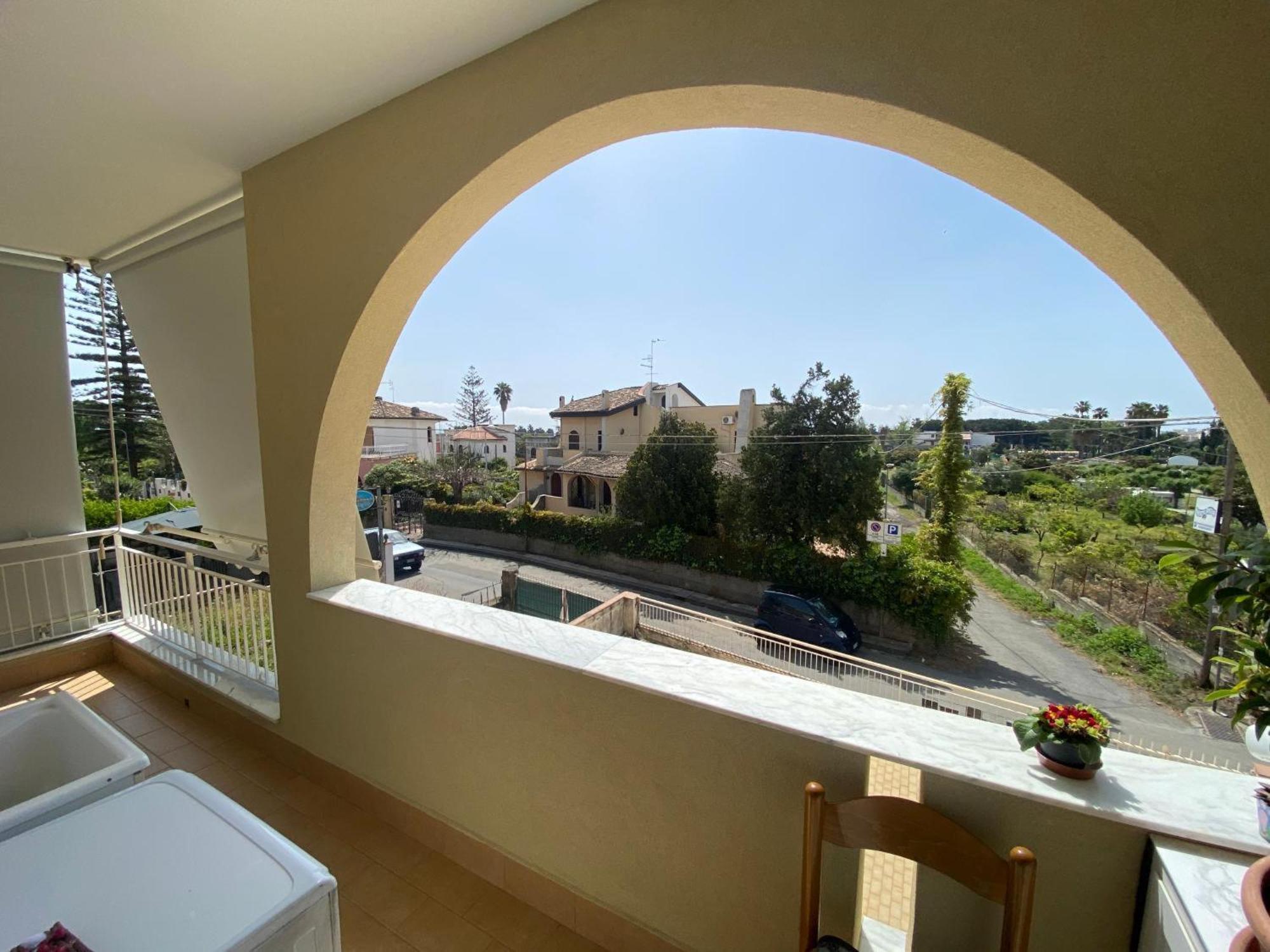 Chiara Home Apartment Giardini Naxos Εξωτερικό φωτογραφία