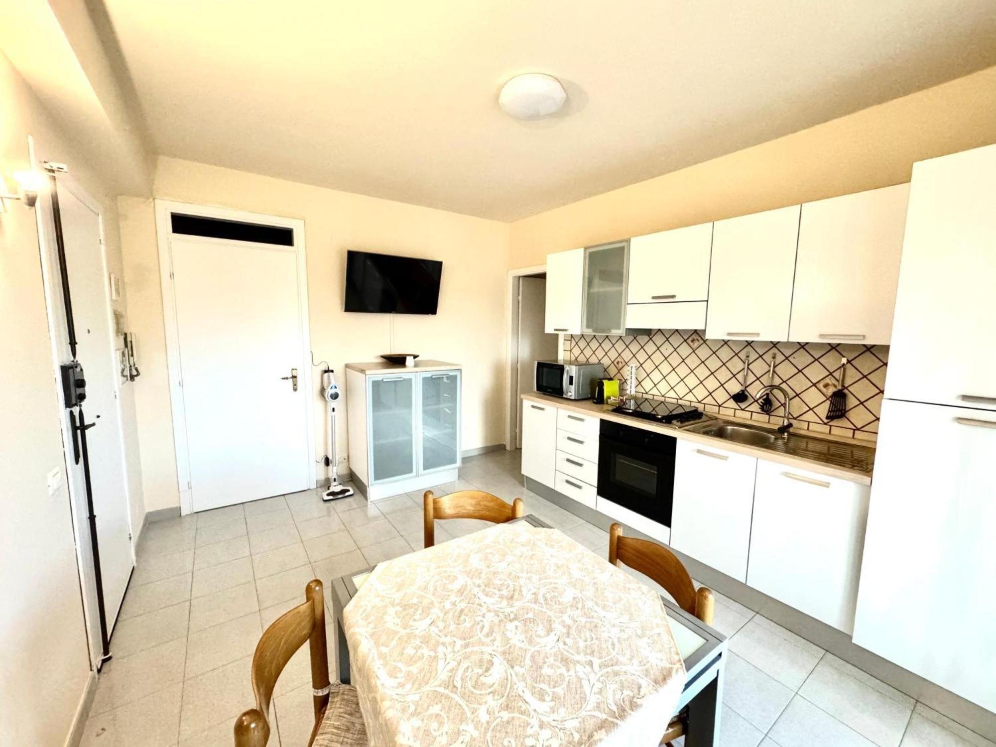 Chiara Home Apartment Giardini Naxos Εξωτερικό φωτογραφία